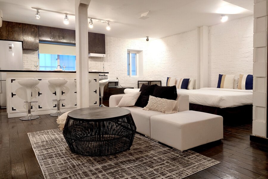 Three-bedroom apartment in Jongno room 3